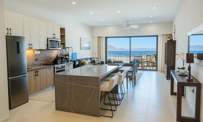 Loreto Condo | 1306 2BR/2.5BA Oceanfront Loreto @ Danzante Bay