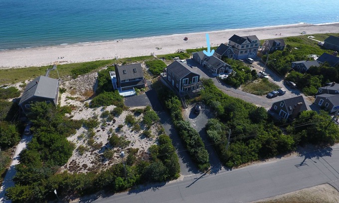 East Sandwich Cottage | 131 North Shore Blvd #7