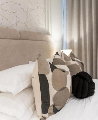 Menlyn Apartment | 132 Menlyn Maine