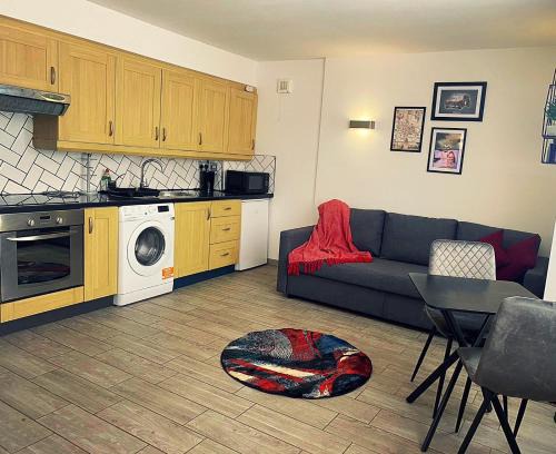 Cowley Apartment | 133 Home