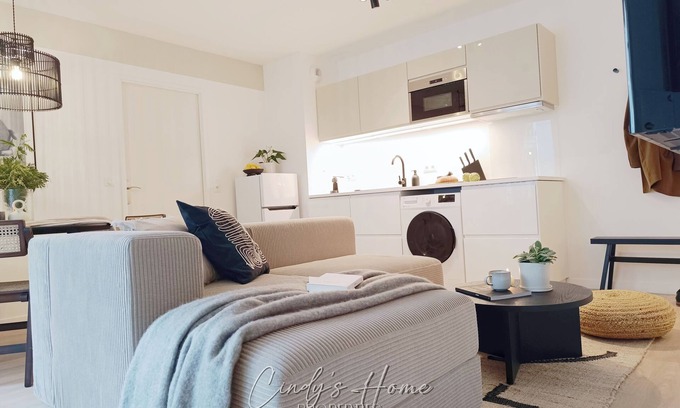 Le Blanc-Mesnil Apartment | 13mn from the airport/25mn from Paris