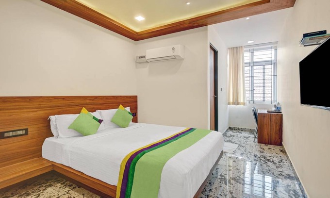 Chikkamagaluru Hotel | 14 m² Hotel ∙ 2 guests