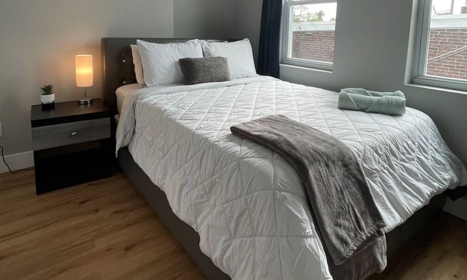 Primos Secane House | #14 NEW Cozy and Private Bedroom in Angora