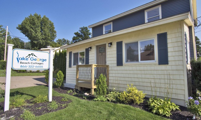 Lake George House | 14 Person House Steps From The Water!