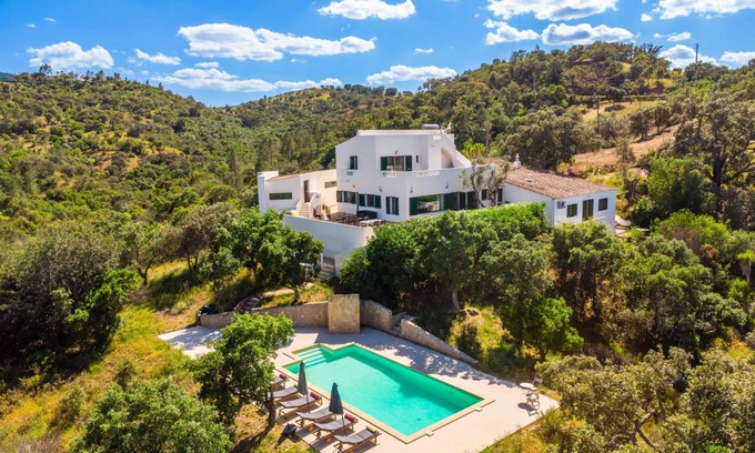Corte Vidreiro Villa | 145 m² Villa ∙ 2 bedrooms ∙ 4 guests
