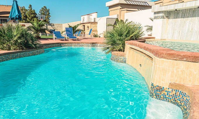 Silverado Ranch House | 14B/14B,10k+Sqft, Walk to Las Vegas Blvd! See Virtual Tour,