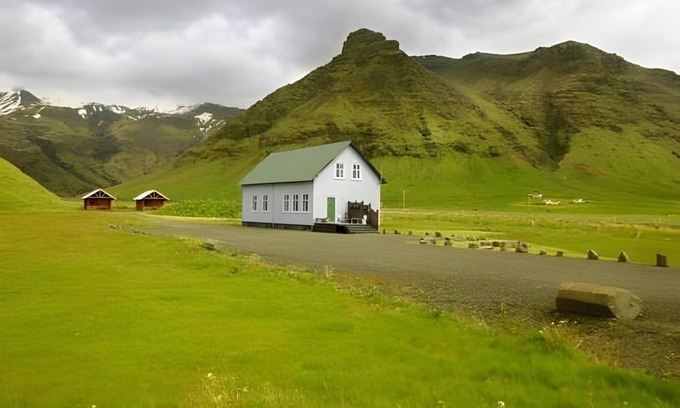 Eyvindarholar Bed & Breakfast | 15 m² Bed and breakfast ∙ 4 guests