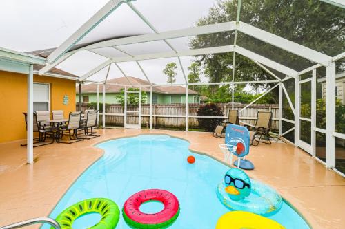Port Malabar House | 15 Mi to Melbourne Palm Bay Home with Pool and Lanai