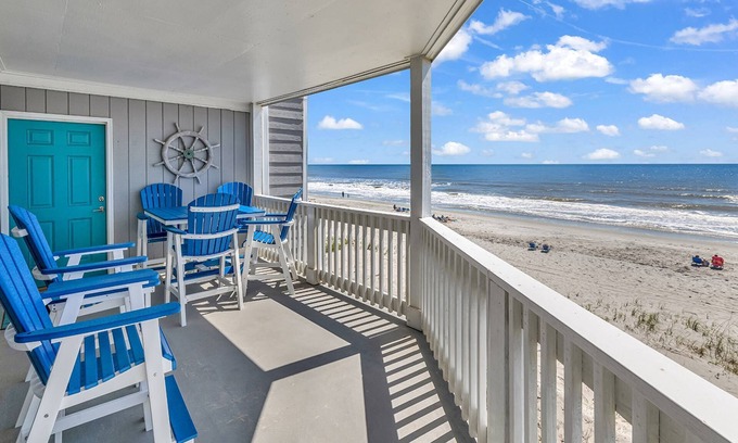 Surfside Beach Condo | *15% Off New Bookings for Stays through 2025*