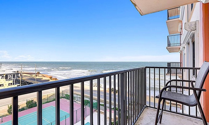 Flagler Beach Condo | 15% Off Palm Coast and Flagler Beach Stays This Fall