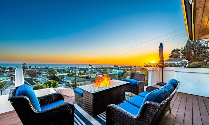 Ventura House | 15%Off Sept Wkdays! Amazing Ocean Views W/Hot Tub