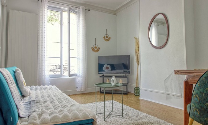 Enghien-les-Bains Apartment | 15' Paris - T2 in downtown Enghien-Les-Bains. Comfort & ideal location.