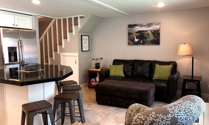 Quincy Condo | #150 Condo near large pool & shuttle to Gorge Amp-book separately