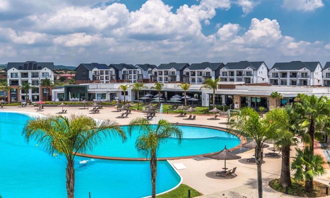 Tshwane Apartment | 1523 The Blyde Crystal Clear 2 Bedroom Apartment