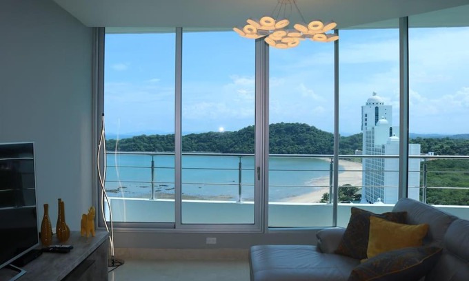 Playa Bonita Village Apartment | 15B Stunning Oceanfront Views Panama Resort Life