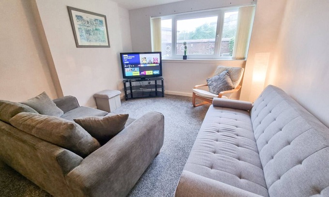 Gorgie Apartment | 16/3 Westfield Road