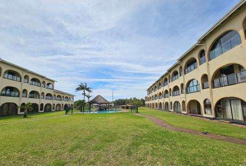 Kingsburgh Apartment | 16 Cabanas Del Mar Winklespruit KZN South Coast