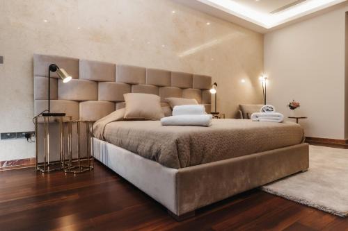 Nicosia Apartment | 16 EXECUTIVE SUITES