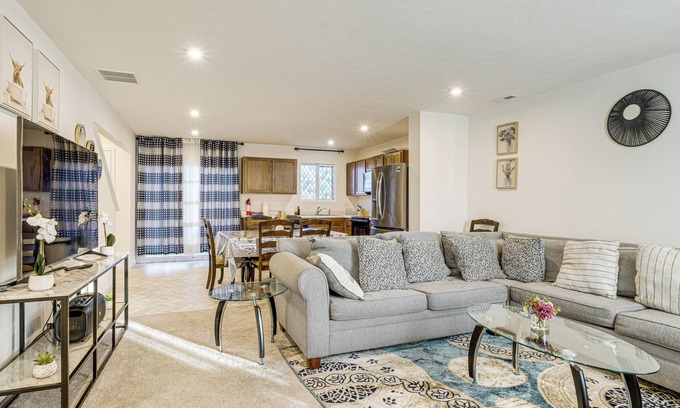 Shepherdsville House | 16 Mi to Louisville: Pet-Friendly Getaway!