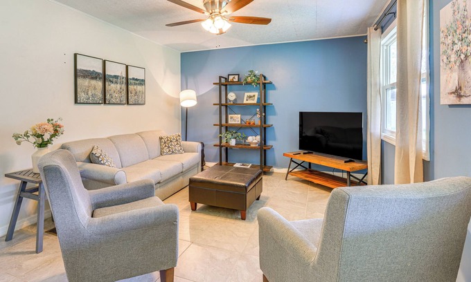 Fellowship House | 16 Mi to WEC: Horse-Friendly Home on 5 Acres!