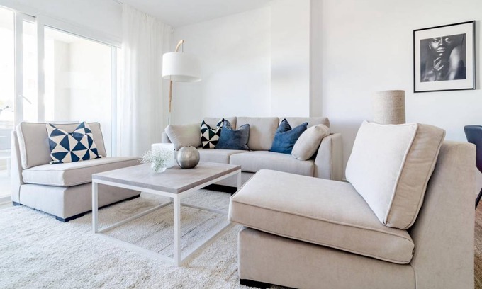 Nueva Andalucia Apartment | 160 m² Apartment ∙ 3 bedrooms ∙ 5 guests