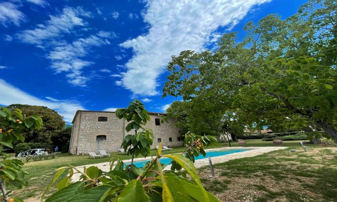 Poreta House | 160 m² Farmhouse ∙ 4 bedrooms ∙ 8 guests