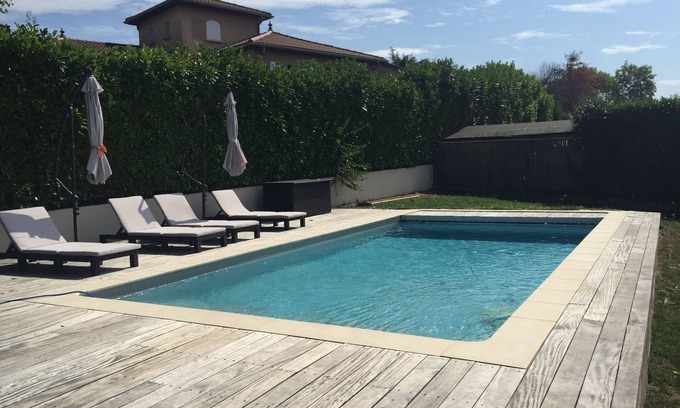 Dardilly House | 160 m² house with heated pool 15 min from Lyon!