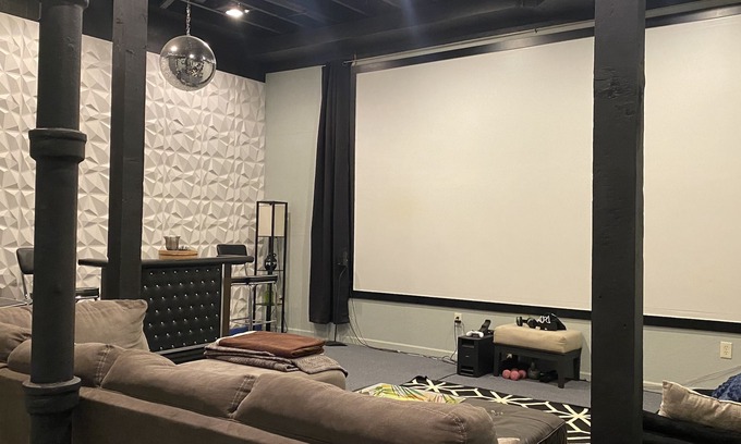 Benson House | 160" Movie Theater! Great For Movie Nights!