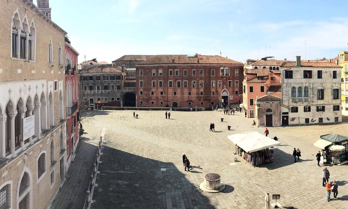 San Marco Apartment | 160 square meters in the historic center, a stone's throw from Piazza San Marco