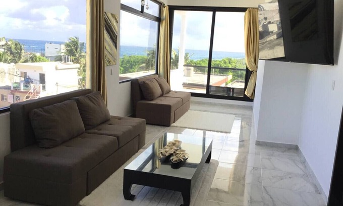 Colonia Salina Chica Apartment | 1600 Sq Ft Luxury Penthouse Oceanview Fast WIFI, Golf Cart Help & Breakfast