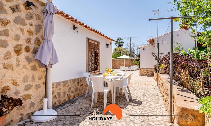 Cerro do Ouro Ski Chalet | #161 T1 Casa dos Avós by Home Holidays