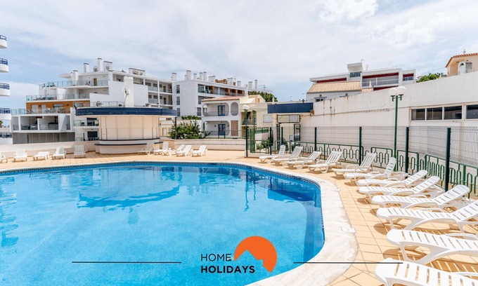 Olhos D'Agua Apartment | #169 T3 Medronheira by Home Holidays