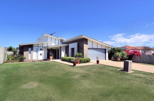 Bargara House | 17 Bargara Lakes Drive Bargara