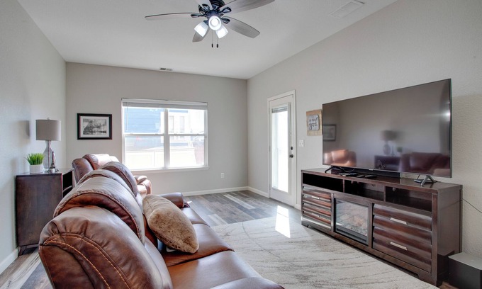 Commerce City House | 17 Mi to Dtwn Denver: Family Home w/Private Yard