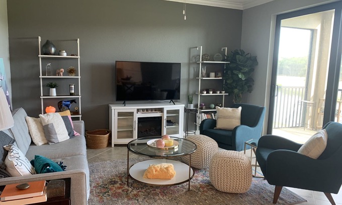 Lakewood Ranch Condo | 17510 Gawthrop Dr, unit 202