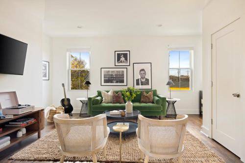 Chestnut Hill House | 1794 m² House ∙ 6 bedrooms ∙ 16 guests