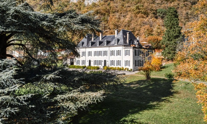 Siradan House | 17th Century French chateau in the foothills of The Pyrénées