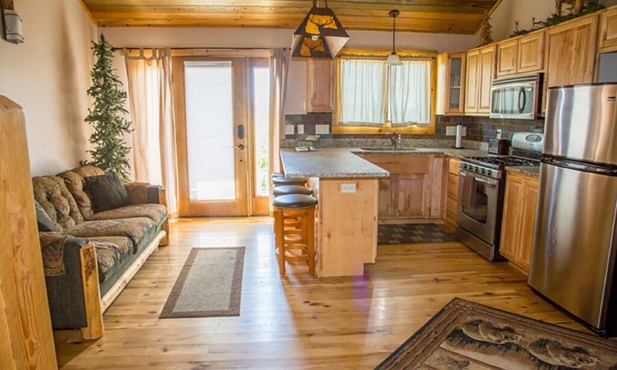 Afton Condo | 18) 1 BEDROOM WITH LOFT CONDOS - 3 QUEENS- The Mountain Inn