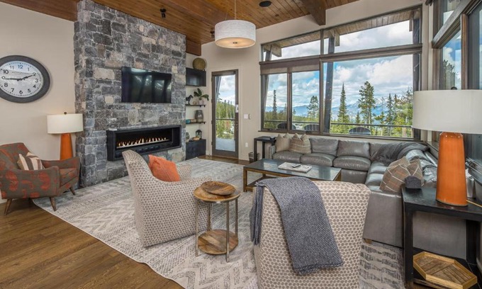 Big Sky House | 18 Alpine Bend by Moonlight Basin Lodging