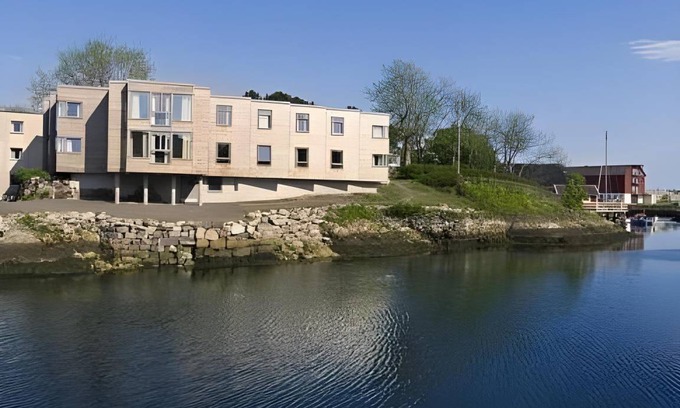 Kabelvag Hostel | 18 m² Hostel ∙ 2 guests