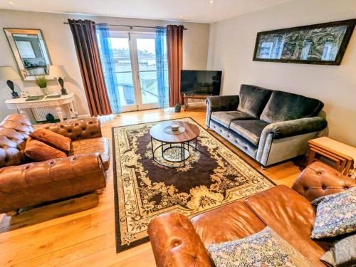 Tweedmouth Apartment | 18 Mill Wharf Apartment