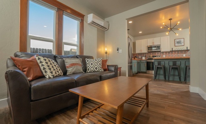 Fruita Apartment | 18 Road and Down Uppity Downtown Fruita Pad! 2 Units in 1. Free 🚲 Storage.