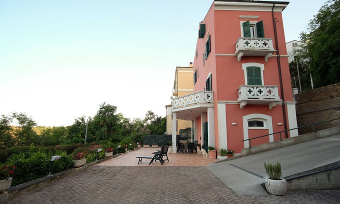 Marina di San Vito Villa | 1800 DREAM VILLA SIMONE OCEAN VIEW