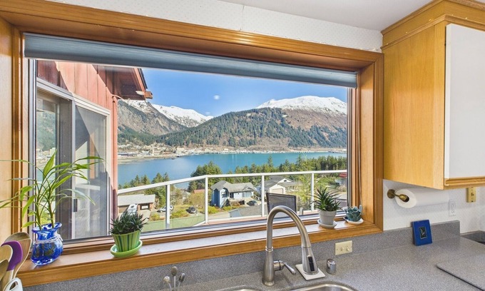 West Juneau Apartment | 180° Views | 1BR w/Deck, Mountains & Cruise Ships