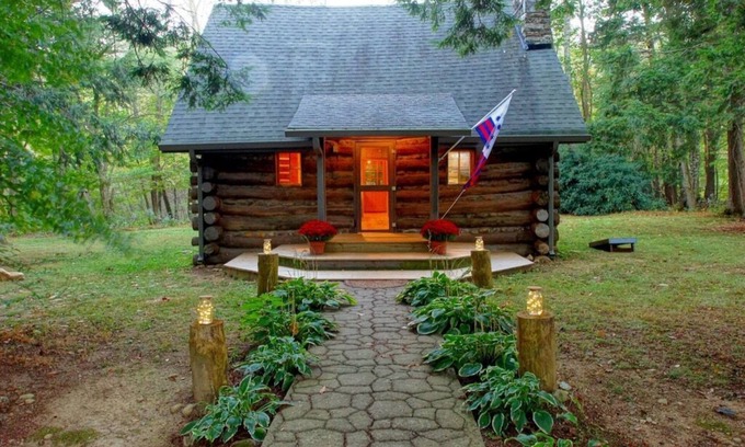 Banner Elk Cabin | 1848 Log Cabin in the Trees w/Fire Pit/Foscoe/No Damage from Helene!