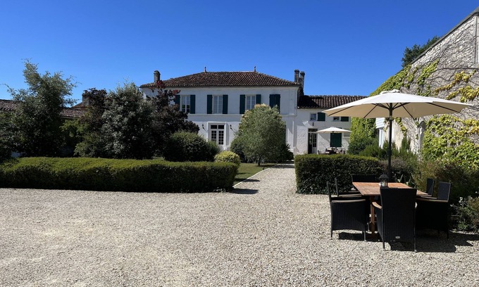 Chassors Cottage | 1854 Chassors — Cognac gîte - 4*- heated pool & jacuzzi, amazing facilities