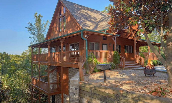 Gatlinburg - Pigeon Forge House | 186 m² House ∙ 3 bedrooms ∙ 8 guests