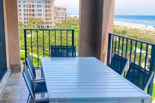 Fernandina Beach Apartment | 1860-61 Turtle Dunes