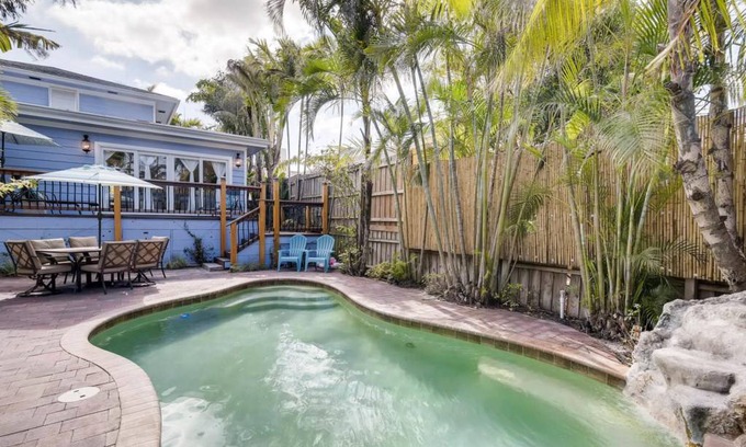Flamingo Parks House | 187 m² House ∙ 4 bedrooms ∙ 8 guests