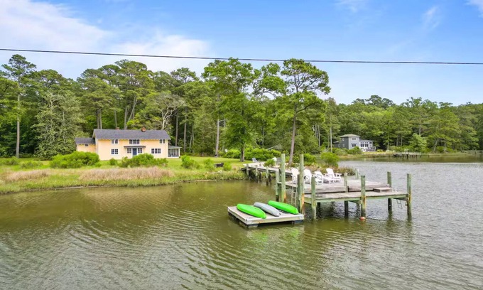 North House | 1899 Old Log Cabin School House w/10 acres on the Chesapeake Bay with Beach